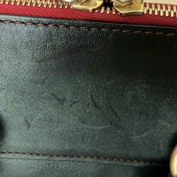 Dooney & Bourke Florentine Satchel very good condition. - Picture 9 of 9